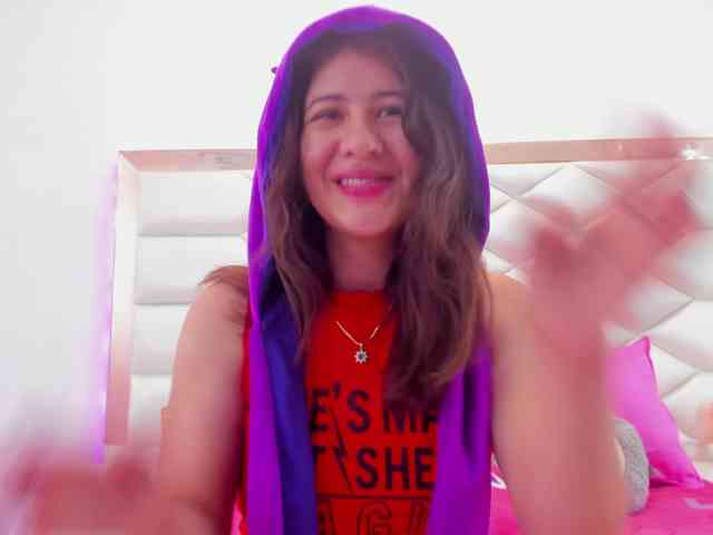 miaqueen021 webcam
