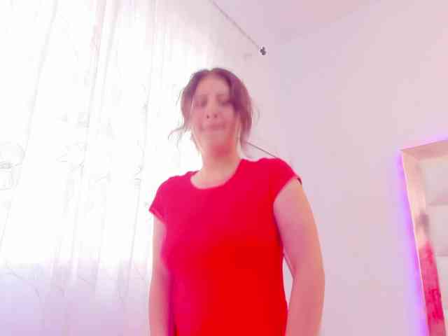 miaqueen021 webcam