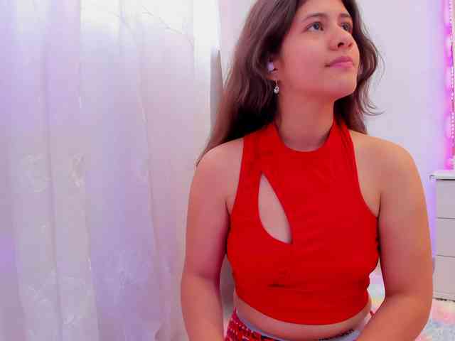 miaqueen021 webcam