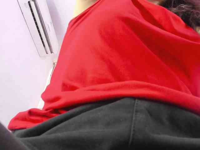 miaqueen021 webcam