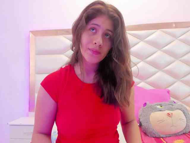 miaqueen021 webcam