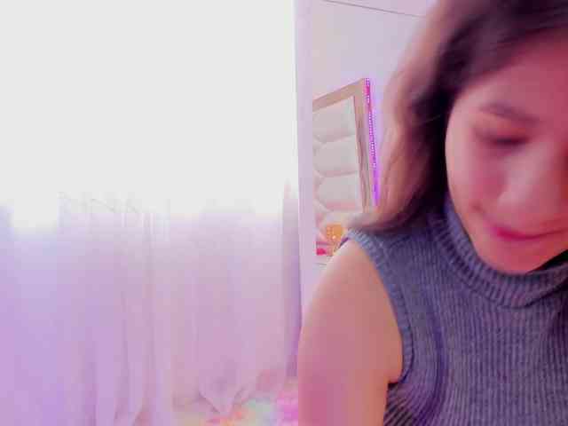 miaqueen021 webcam