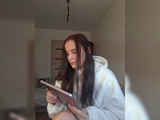 DearVioletta's BongaCams show and profile