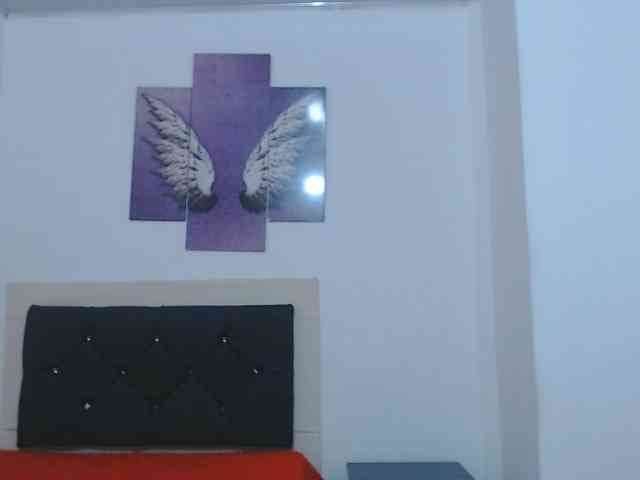 ariellth webcam