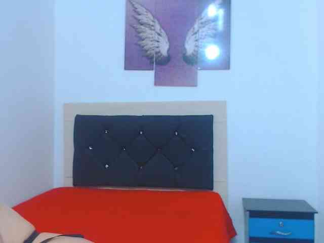 ariellth webcam