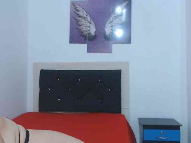 ariellth webcam