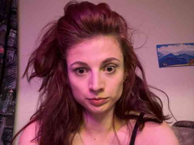RoxyLover webcam