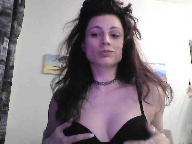 RoxyLover webcam