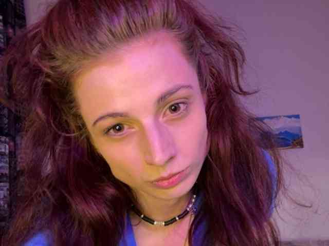 RoxyLover webcam
