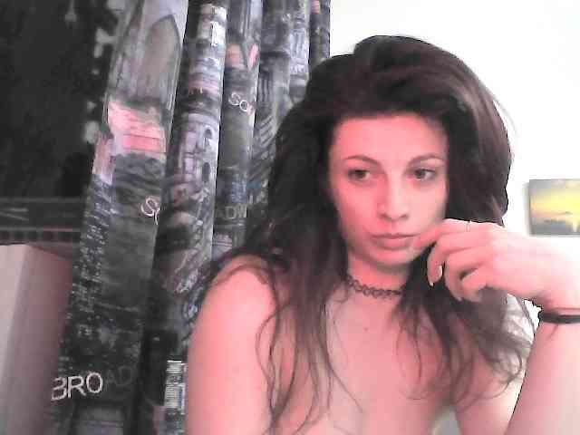 RoxyLover webcam