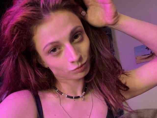 RoxyLover webcam