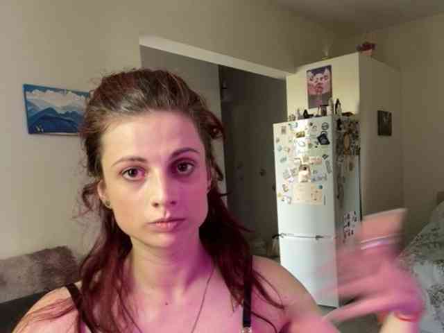 RoxyLover webcam