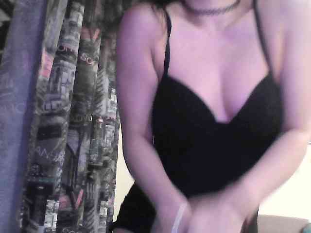RoxyLover webcam