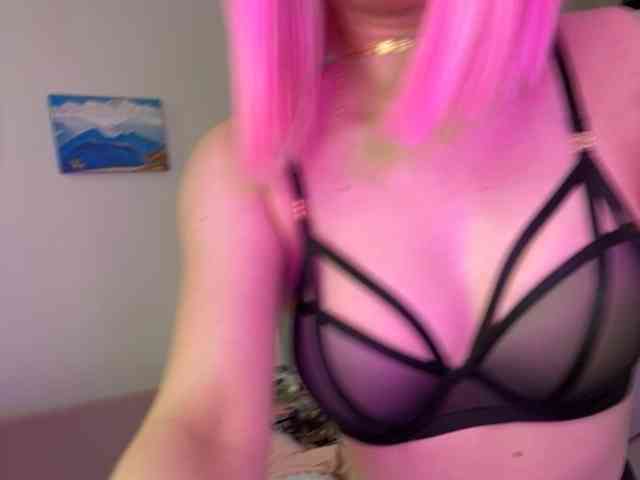 RoxyLover webcam