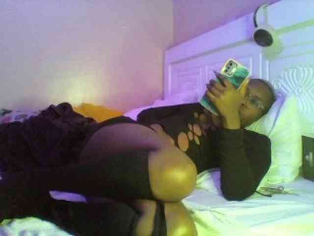 Sherryspicy24 webcam