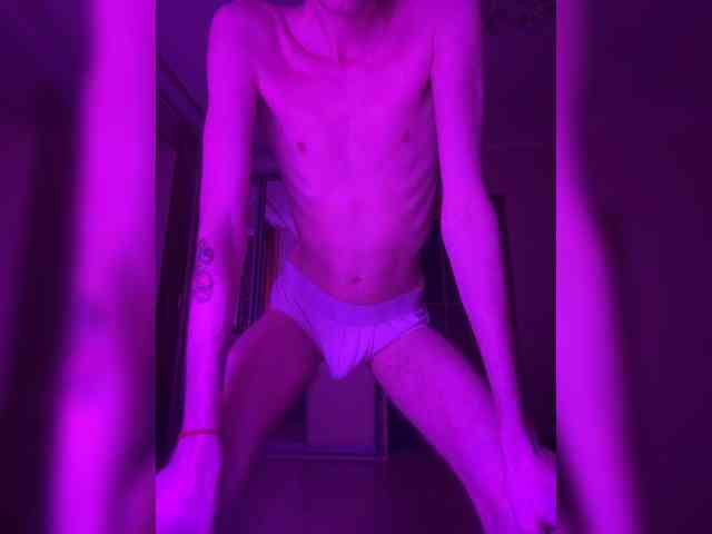 AlexsandroG Live Webcam on BongaCams