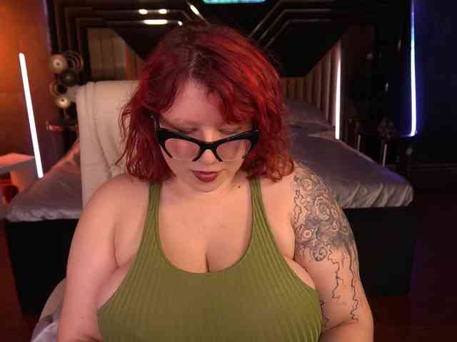 LiliyaMoon webcam