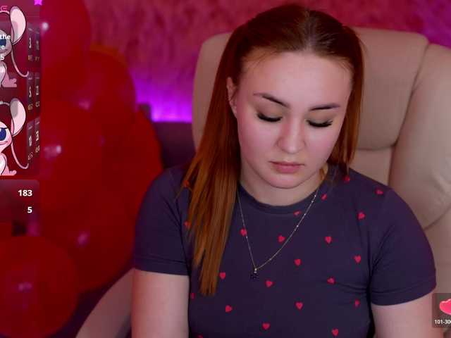 LovelyyBell's BongaCams show and profile