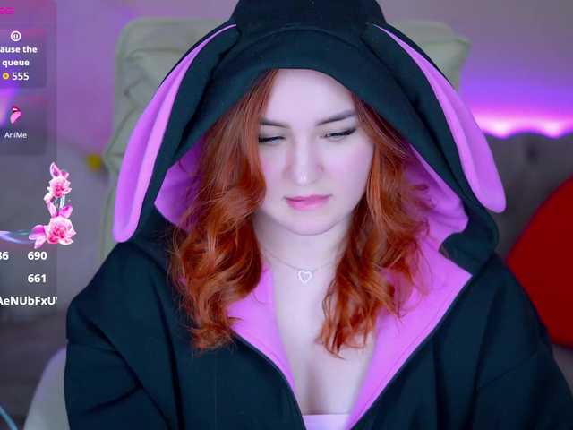 LovelyyBell's BongaCams show and profile