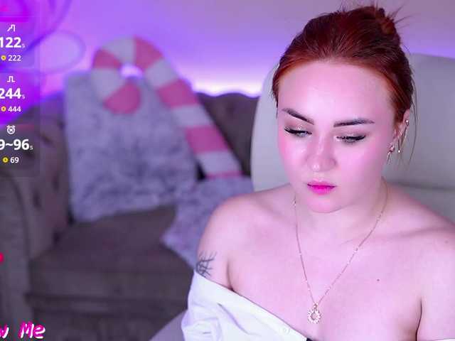 LovelyyBell's BongaCams show and profile