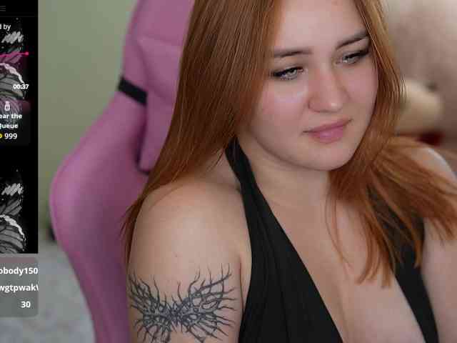 LovelyyBell webcam