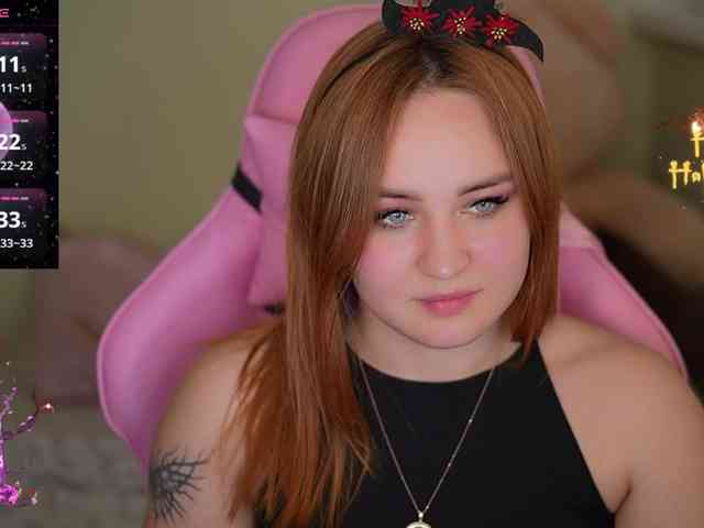 LovelyyBell webcam