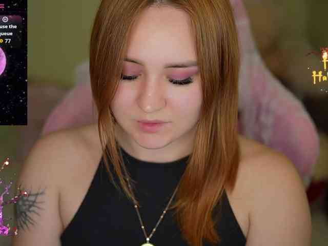 LovelyyBell webcam