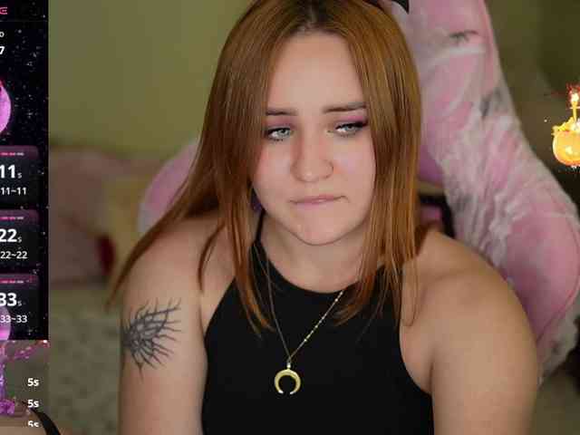 LovelyyBell webcam