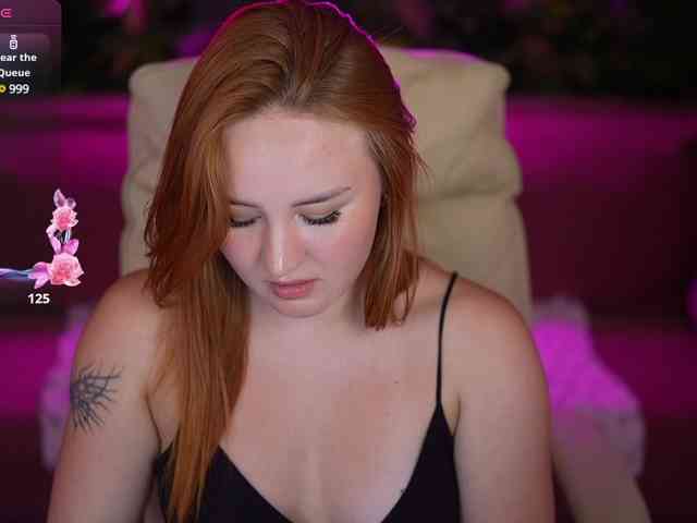 LovelyyBell webcam