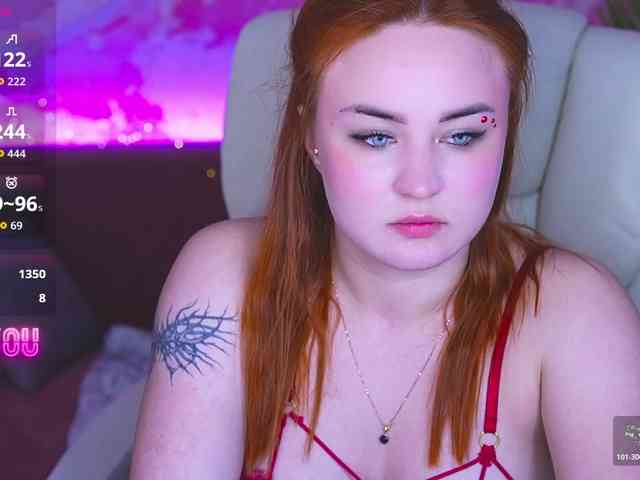 LovelyyBell webcam