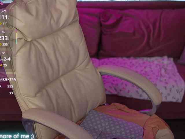 LovelyyBell webcam