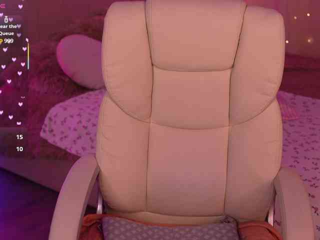 LovelyyBell webcam