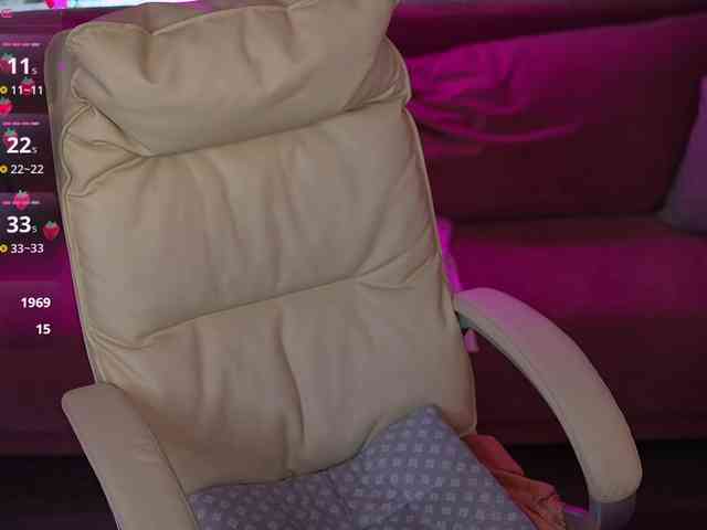 LovelyyBell webcam