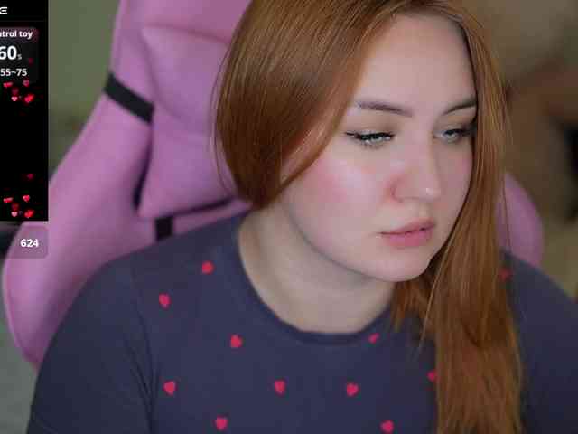 LovelyyBell webcam