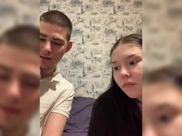 TUYA2's BongaCams show and profile