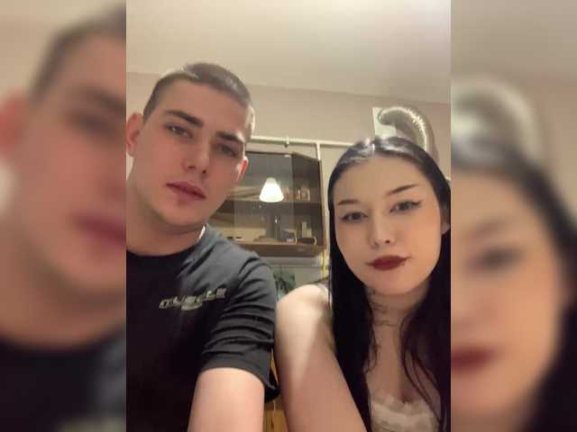 TUYA2's BongaCams show and profile