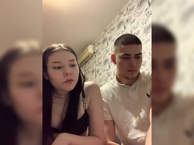 TUYA2's BongaCams show and profile