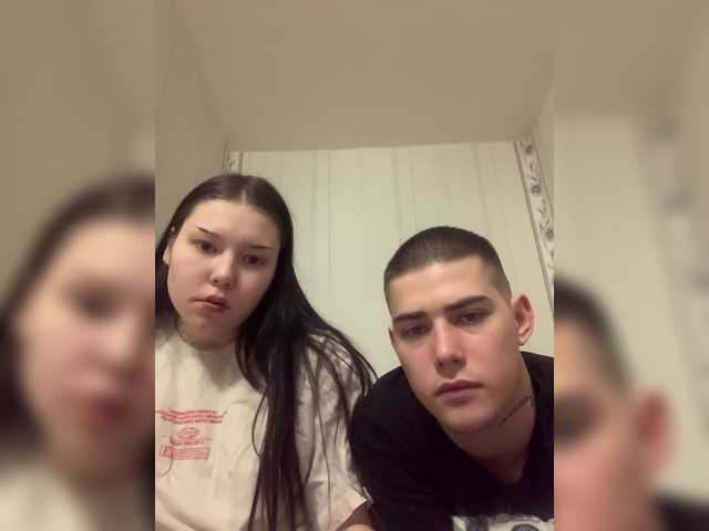 TUYA2's BongaCams show and profile