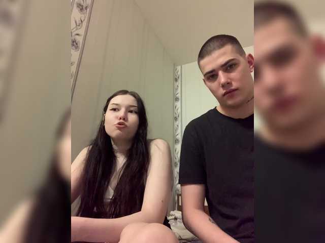 TUYA2's BongaCams profile