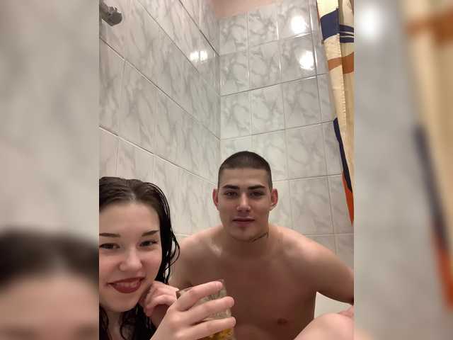 TUYA2's BongaCams show and profile