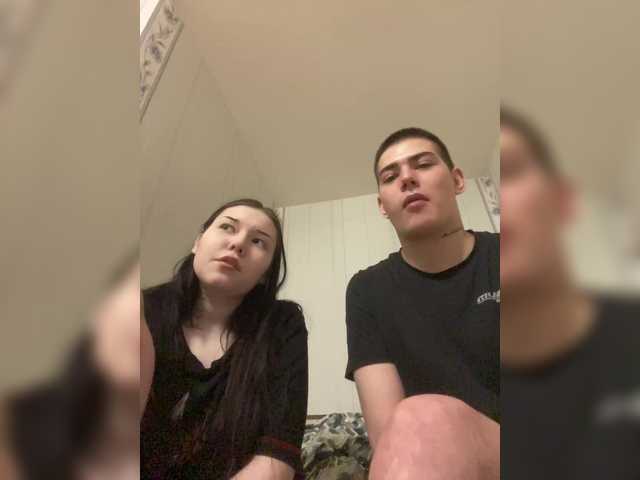 TUYA2's BongaCams show and profile