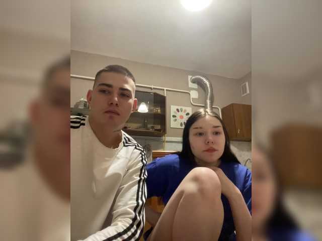 TUYA2's BongaCams show and profile