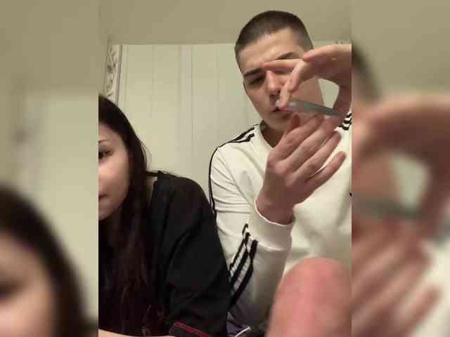 TUYA2 Live Webcam on BongaCams