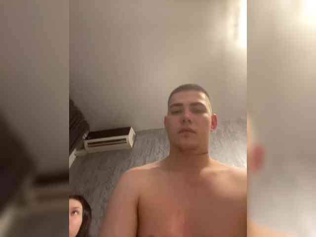 TUYA2 Live Webcam on BongaCams