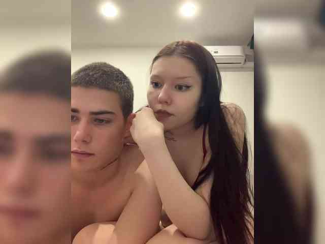 live on webcam TUYA2