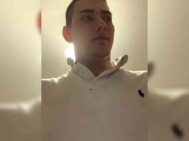 TUYA2 Live Webcam on BongaCams