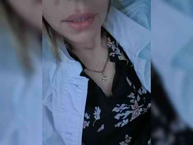 online nude chat LiaLucos