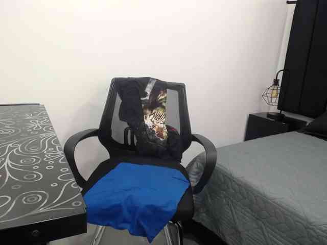 ArkanoMagic Live Webcam on BongaCams