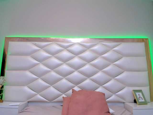 LucineArias's BongaCams show and profile