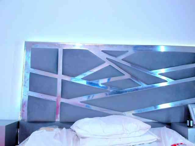 LucineArias webcam